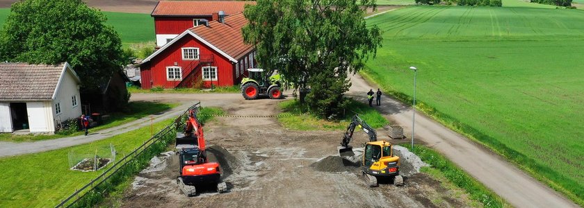 På Jønsberg vgs kan du ta maskinførerkurs som en del av opplæringen på naturbruk. - Klikk for stort bilde