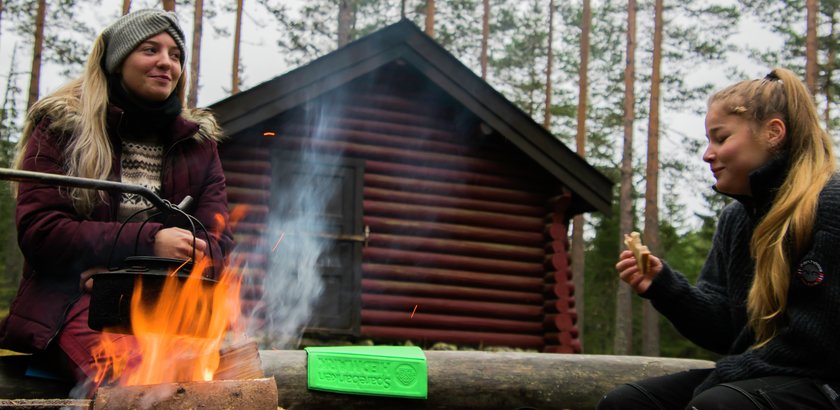 Matpause i skogen - Klikk for stort bilde